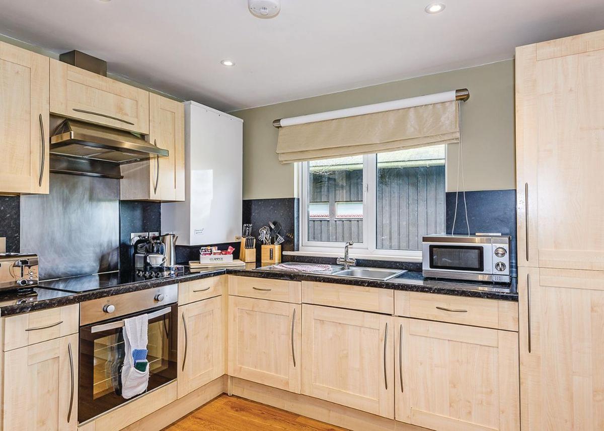 Brockwood Hall Lodges Silecroft 外观 照片
